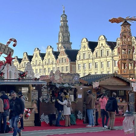 Les Coquelicots Grand Place Arras Bagian luar foto